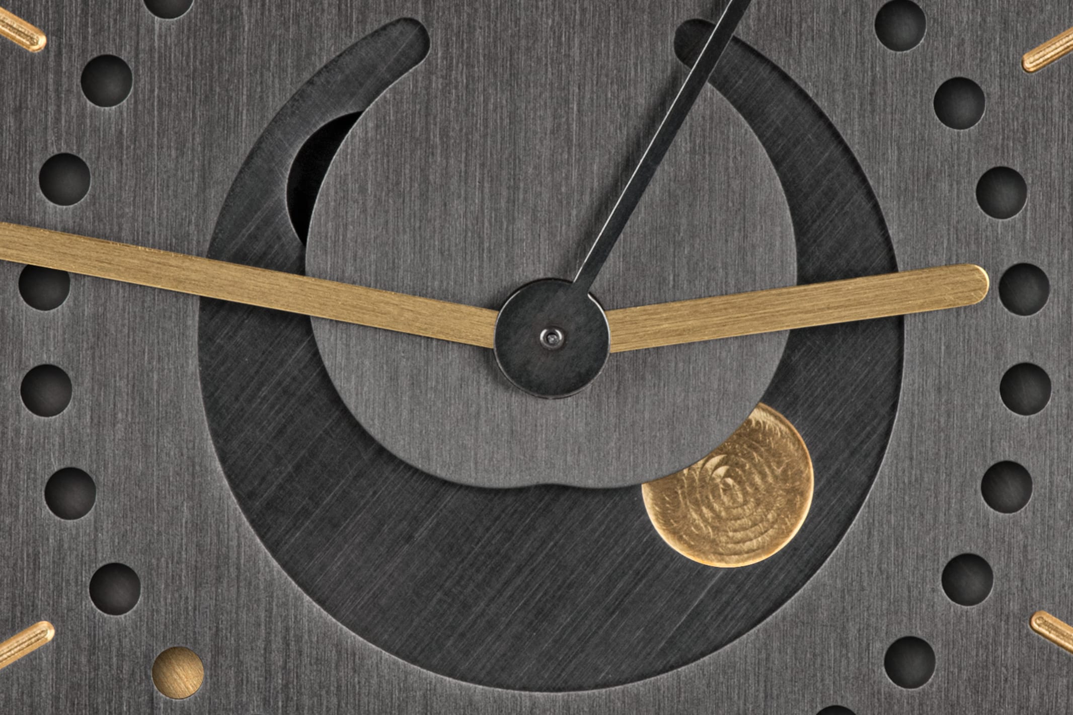 ochs-und-junior-moon-phase-patek-phillippe