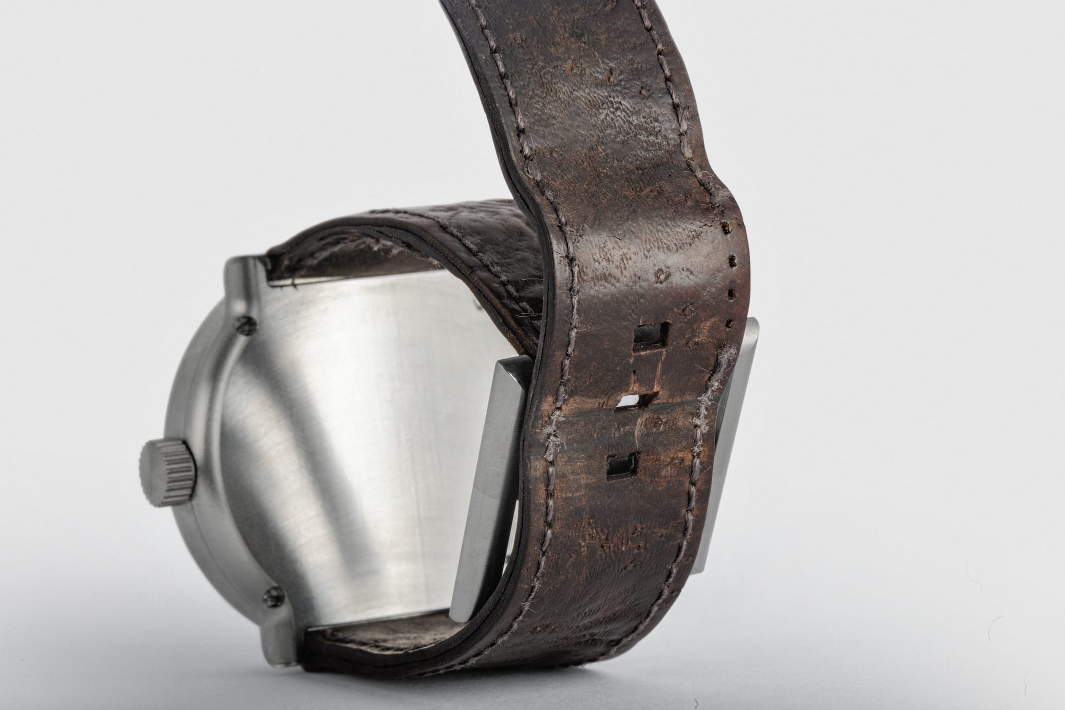 ochs-und-junior-used-sturgeon-strap_BEA8770_RGB